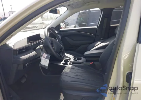 2025 Ford Mustang Mach-E Select z USA, uszkodzony, nr VIN 3FMTK1R47SMA42048